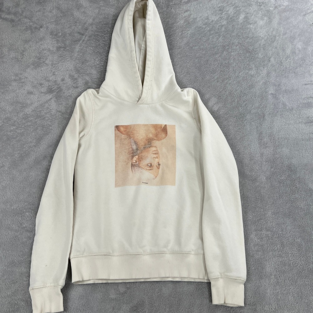 Ariana Grande Sweetener Tour Hoodie 14Y Cream Kids Graphic Pop Music Sweatshirt